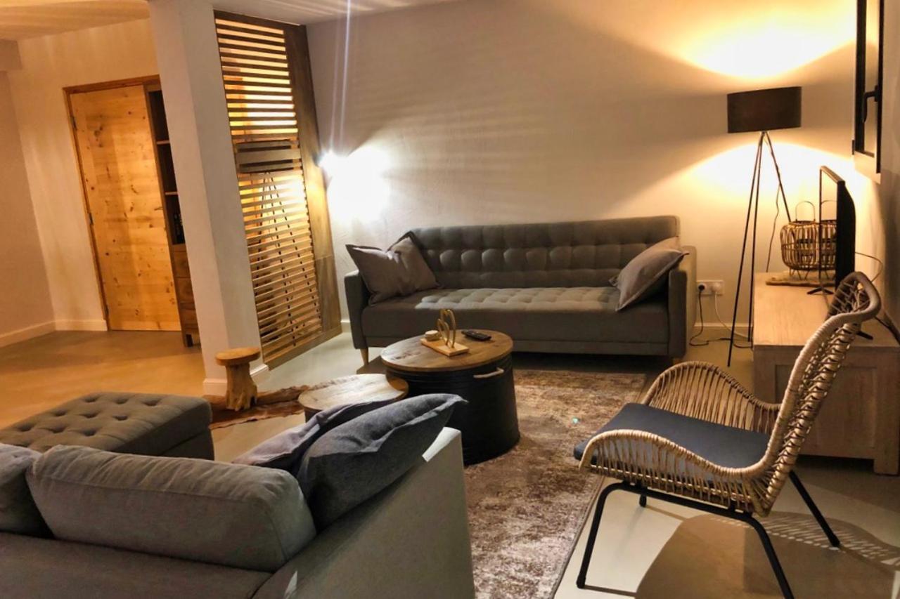 Paralodge Saint-Vincent-les-Forts Esterno foto