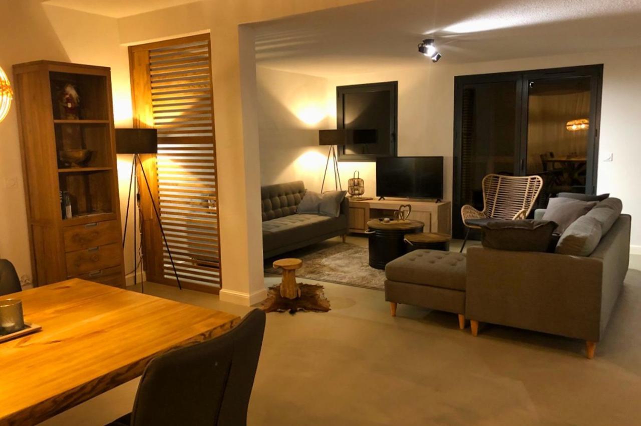 Paralodge Saint-Vincent-les-Forts Esterno foto
