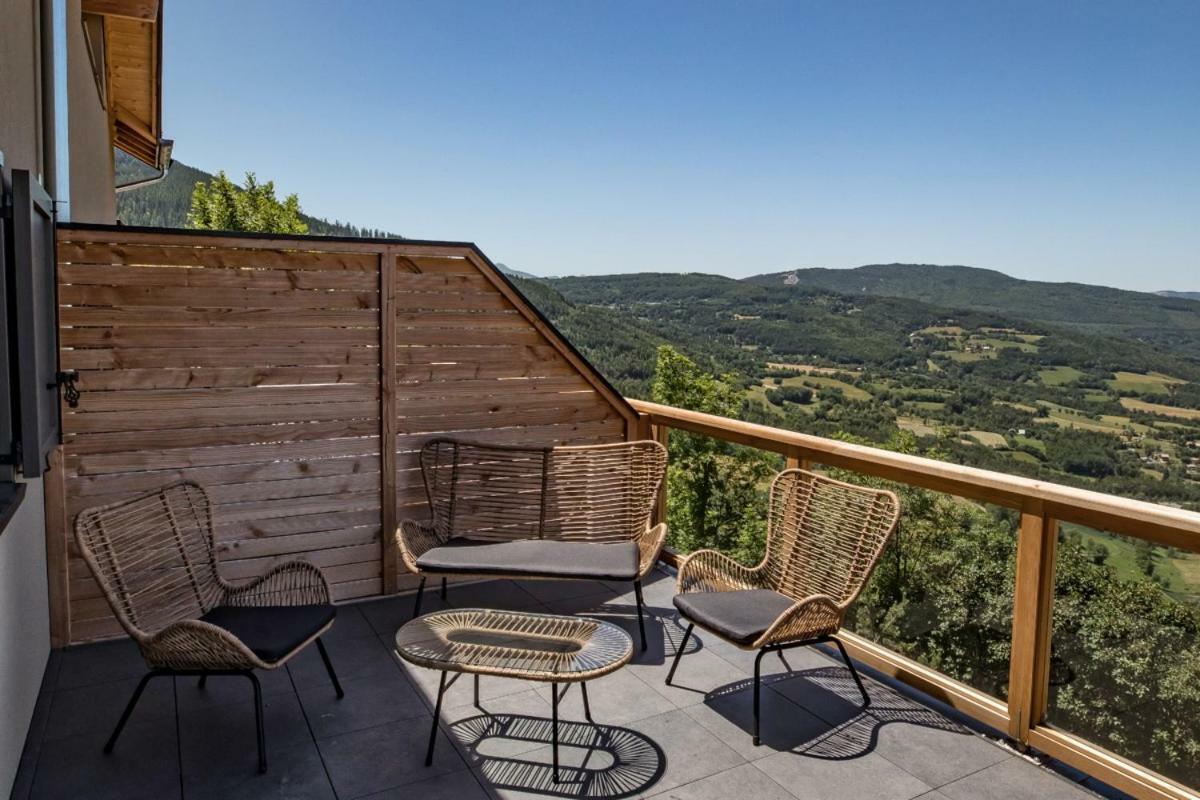 Paralodge Saint-Vincent-les-Forts Esterno foto
